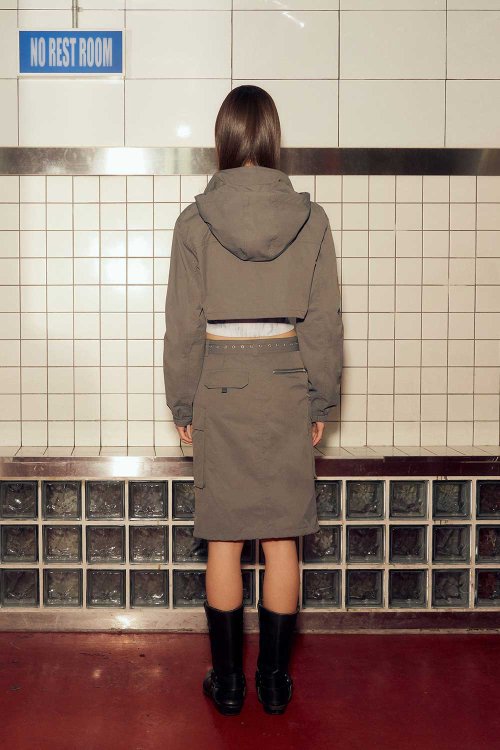 HOODED CROP JACKET (KHAKI-GREY)