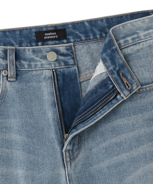 FRAY SIDE LOOSE STRAIGHT DENIM PANTS [светлый INDIGO]