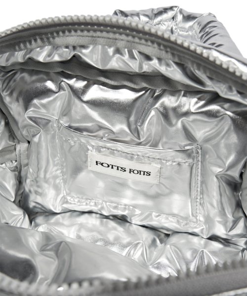 포츠포츠(FOTTSFOTTS) PUFFER BAG MINI - SILVER - 사이즈 & 후기 | 무신사