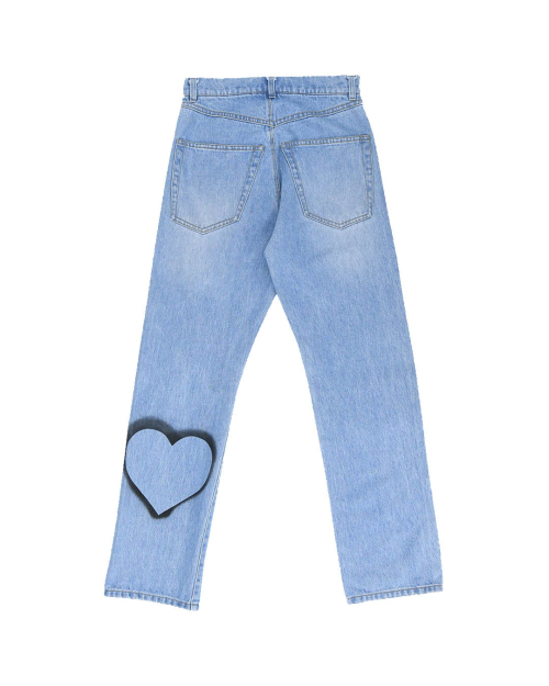 LEATHER PATCH SPRAYED DENIM PANTS (DENIM)