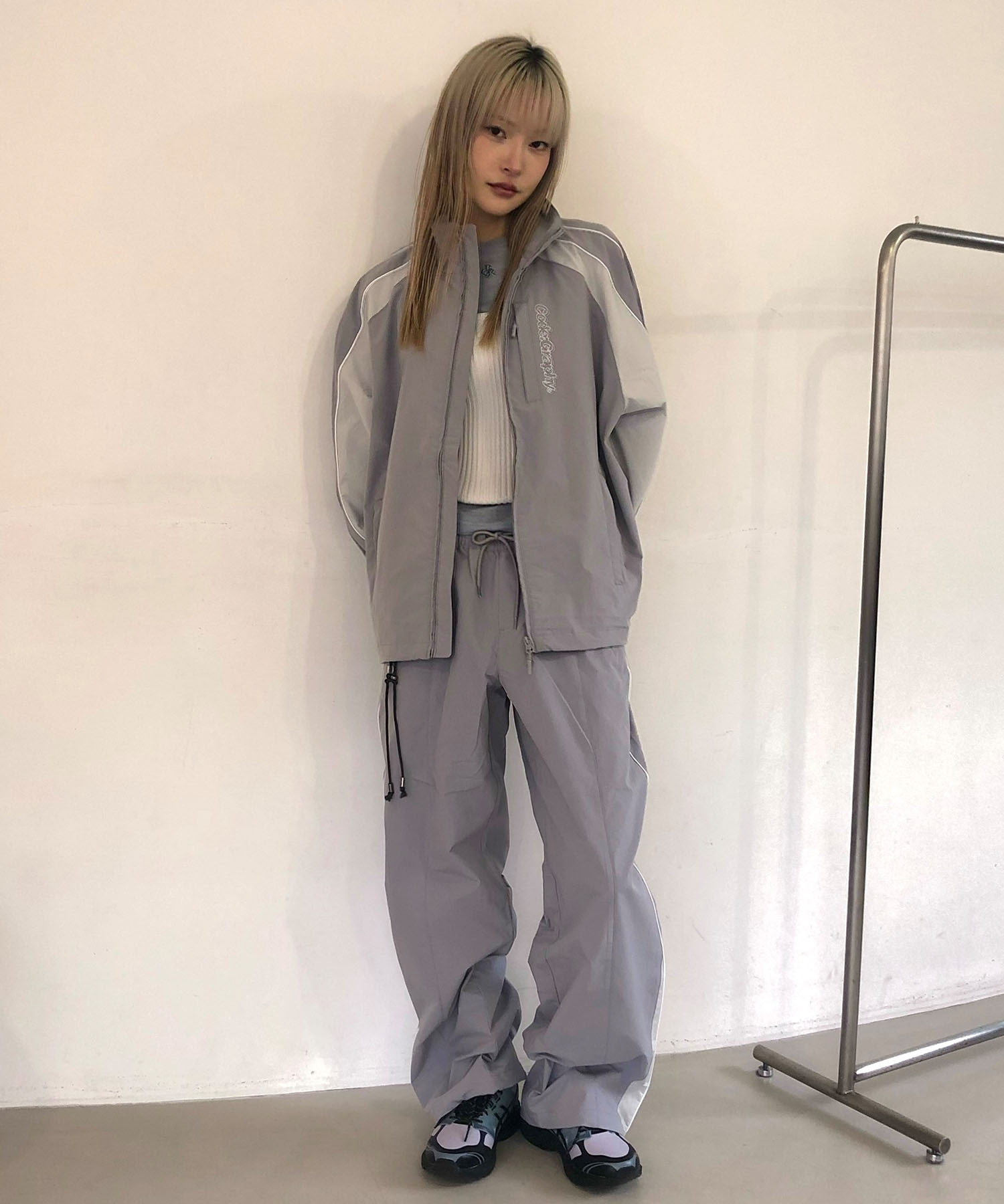 Двухцветная куртка Tech Short Jacket Grey (в комплекте с BES)