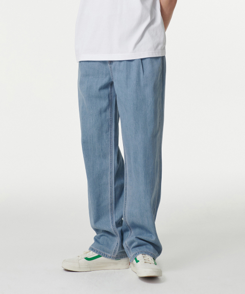 Легкие джинсы regular fit с одной складкой [Light Indigo]