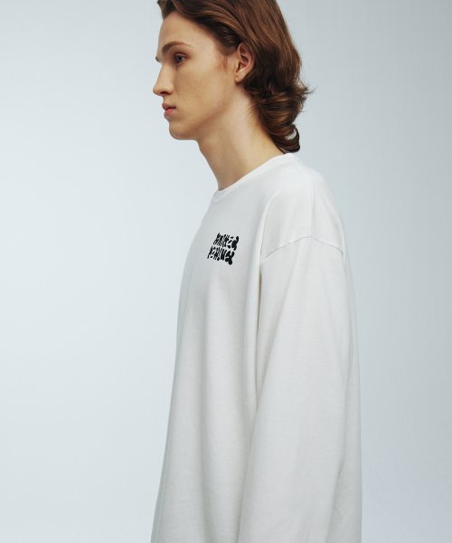 Лонгслив с графикой WHITE