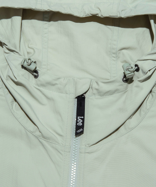 Ветровка с капюшоном Light Green