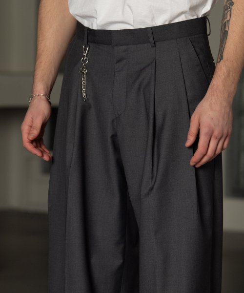 Taylor double tuck широкий set up брюки [древесный уголь]