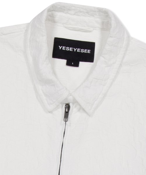 Abstract Jacquard Zip Jacket White