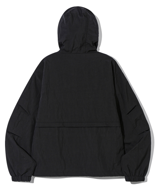Нейлоновая ветровка с изогнутыми панелями, Matte Black