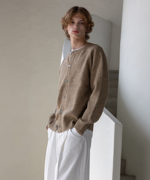 Удобный кардиган с круглым вырезом [Beige Brown]