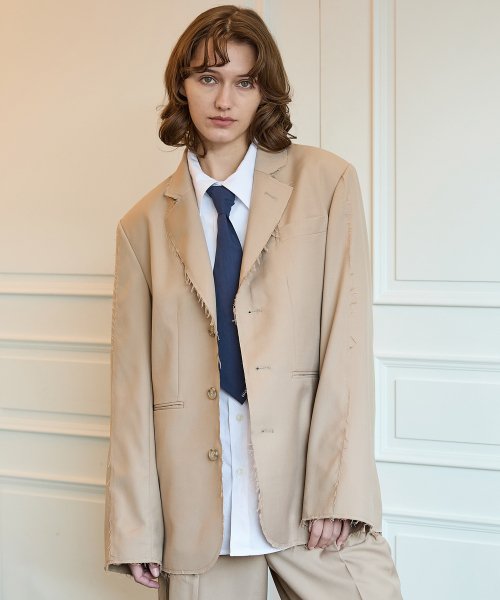 Оверсайз блейзер с вырезами Beige