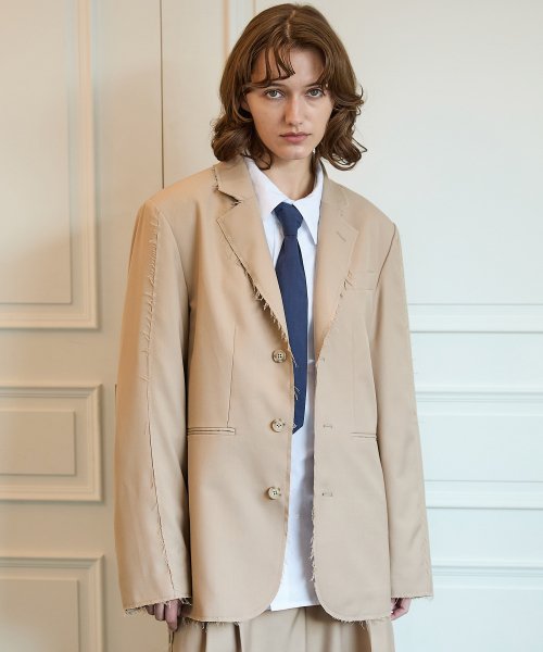 Оверсайз блейзер с вырезами Beige
