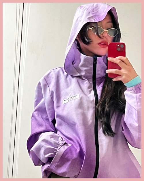 SPRAYED PRINTED WINDBREAKER (PURPLE)