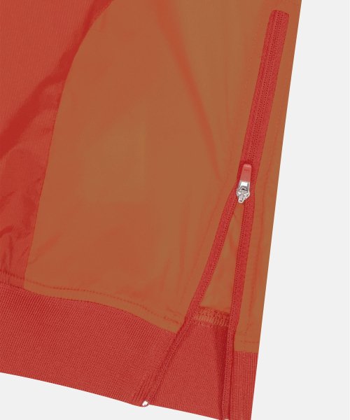 Aero V Pullover Red