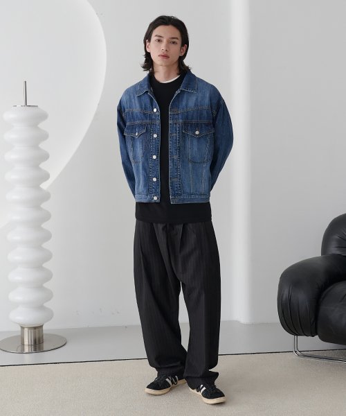 trucker denim jacket (blue)