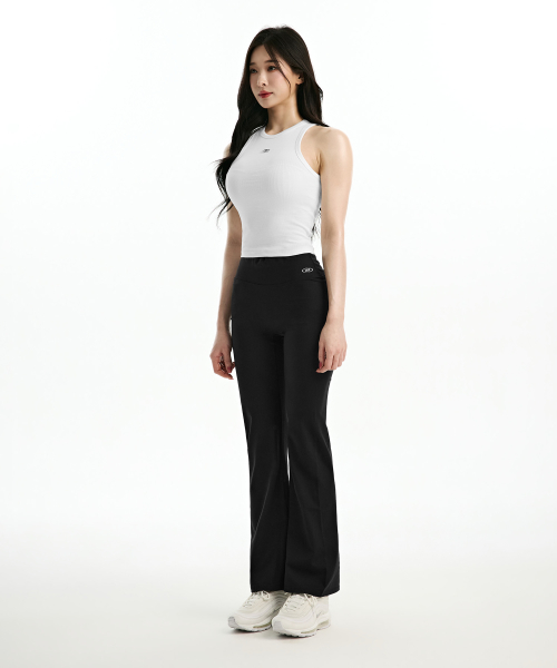 B PENDANT RIBBED SEMI CROP SLEEVELESS [WHITE]