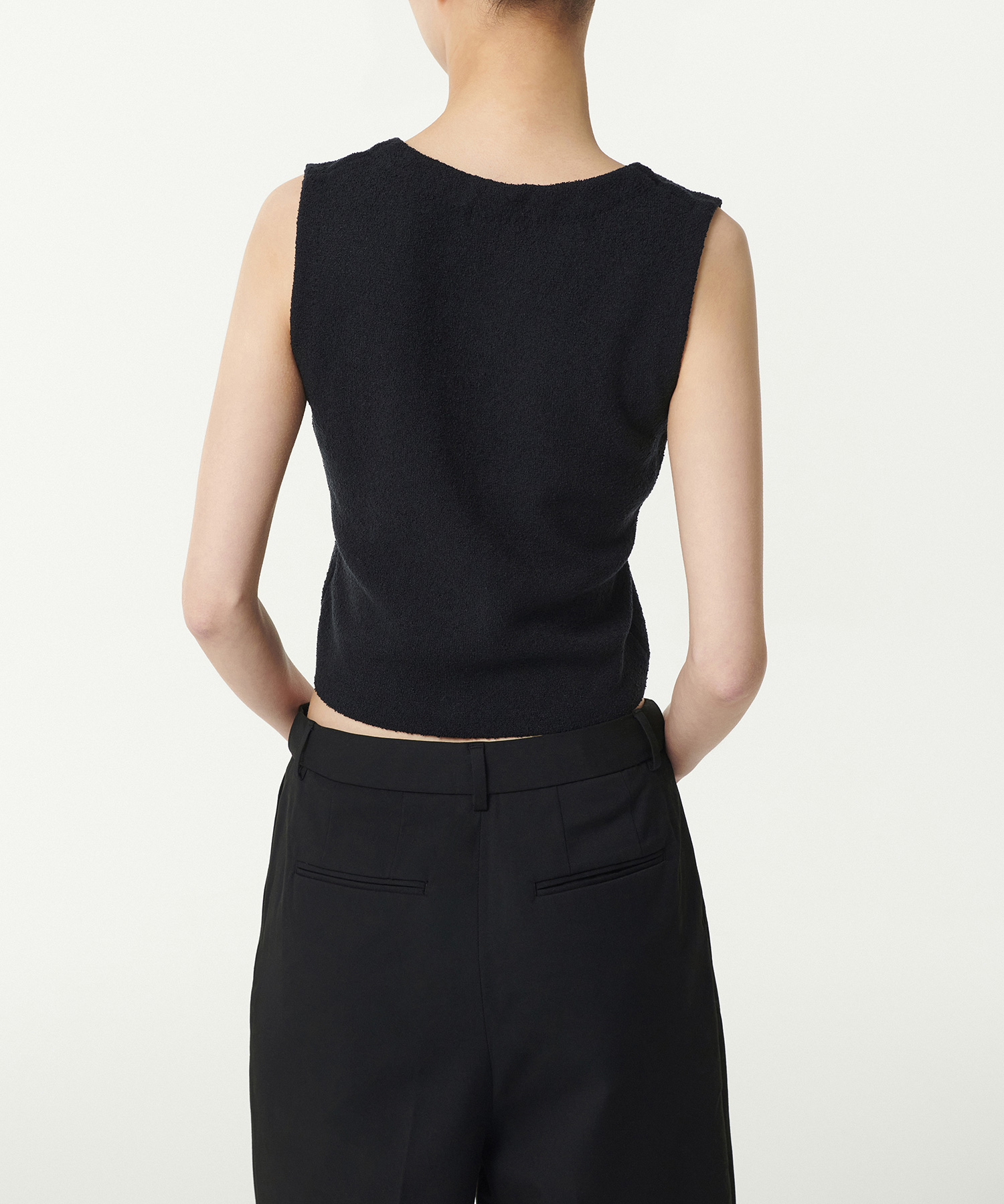 WOMENS MINI BOUCLE BUTTON KNIT VEST [BLACK]