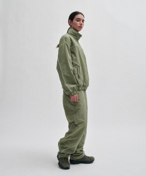 WHITE LINE NYLON PANTS [LIGHT GREEN]