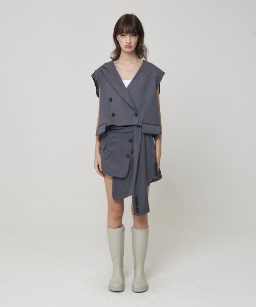 Origami signature cropped vest