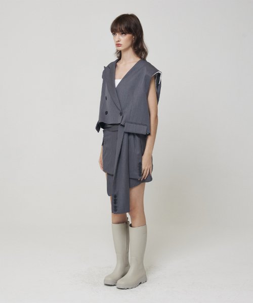 Origami signature cropped vest