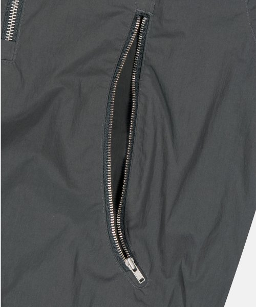 W Cloud S/S Half Zip Pullover Charcoal