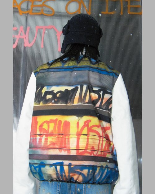 ARTWORK JACKET (WHITE)