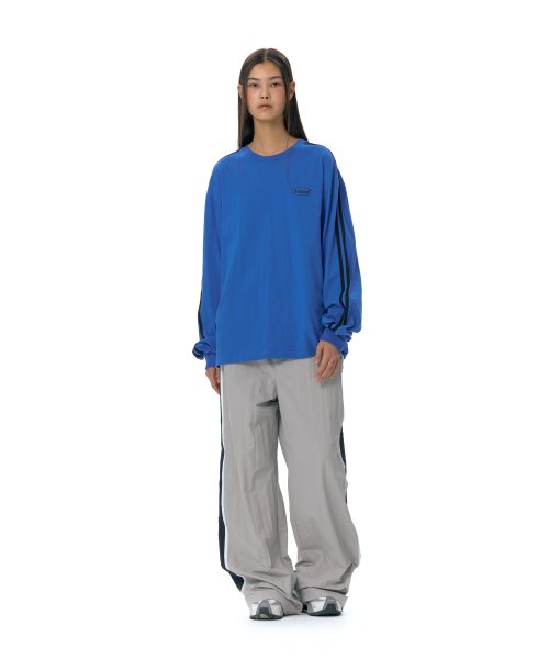 SLEEVE LINE LS TEE BLUE (AM2ESUT552A)