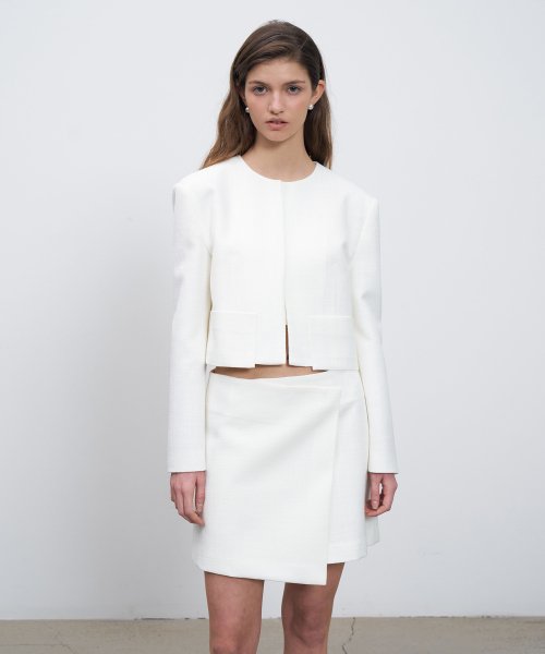 Collarless Short Jacket