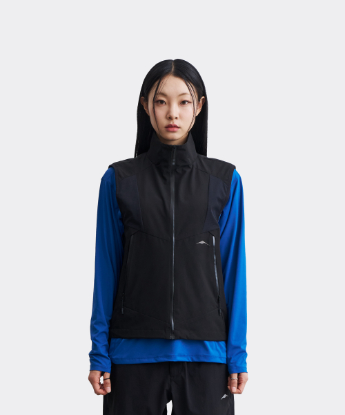 2L Essential хайкинг жилет (Black)
