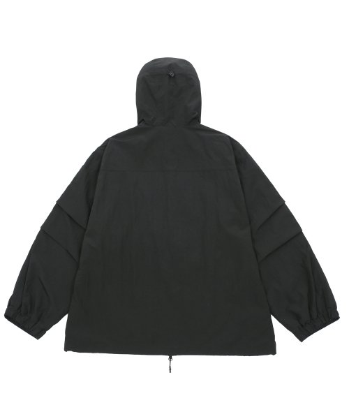 Ветровка с мультикарfieldанами (Black)