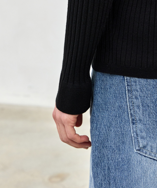 SLIM FIT COLLAR KNIT CARDIGAN - BLACK