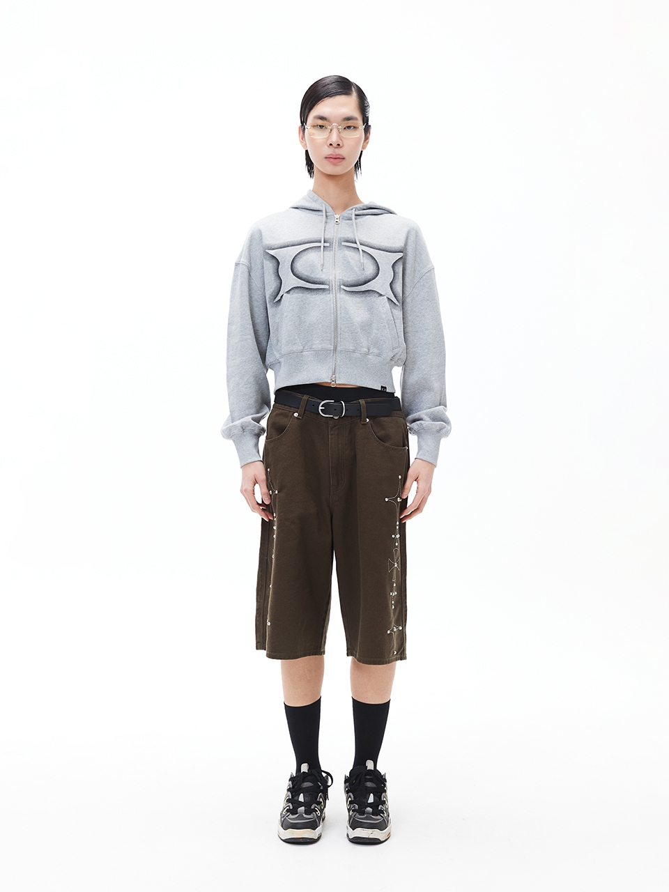 [CRITIC]GOTHIC TWILL BERMUDA PANTS/追跡付 MUSINSA | CRITIC GOTHIC TWILL BERMUDA PANTS BROWN