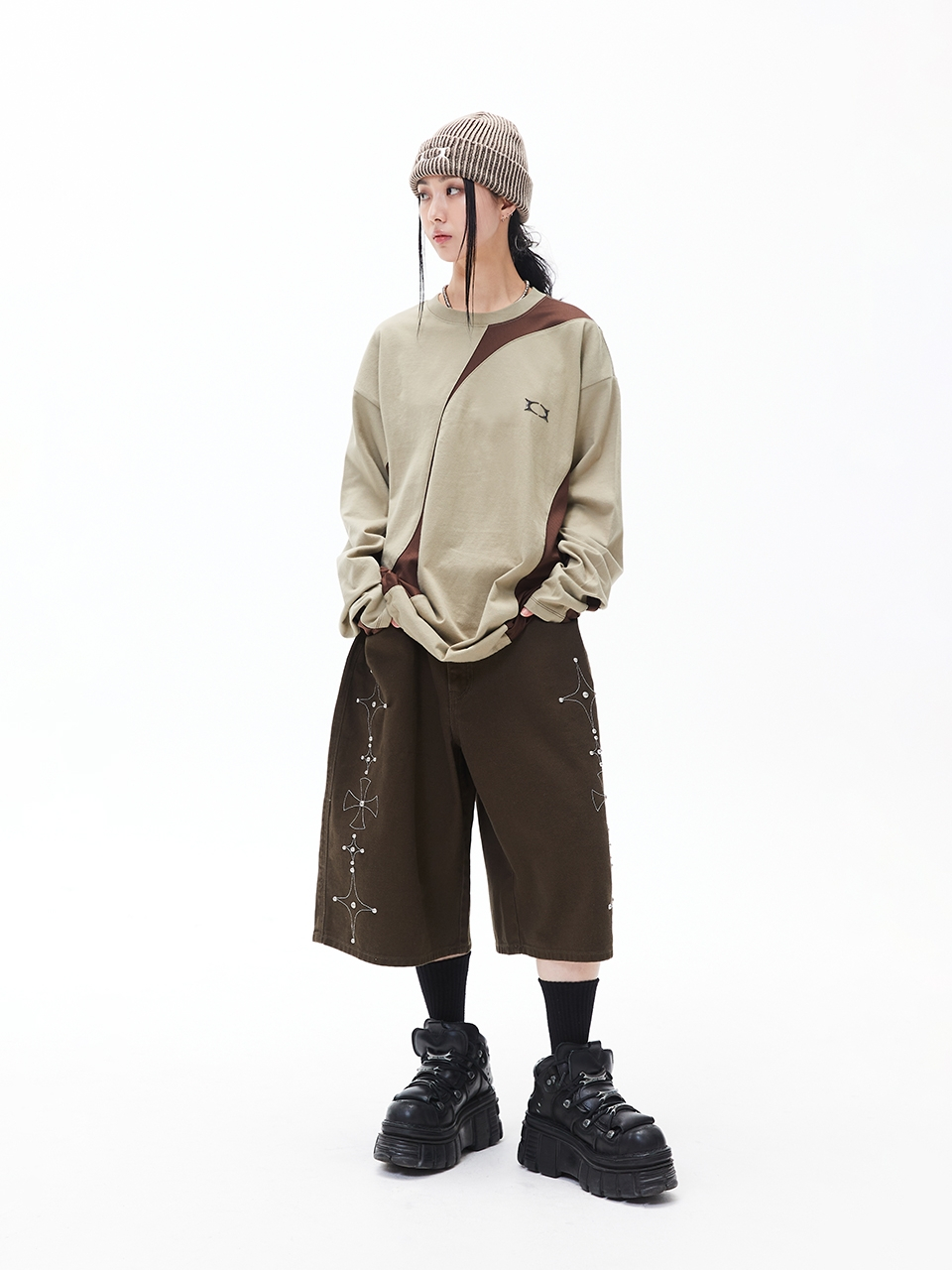 BOYNEXTDOOR リウ★【CRITIC】★GOTHIC TWILL BERMUDA PANT.S 51vfEqmBt9L._AC_SX342_.jpg