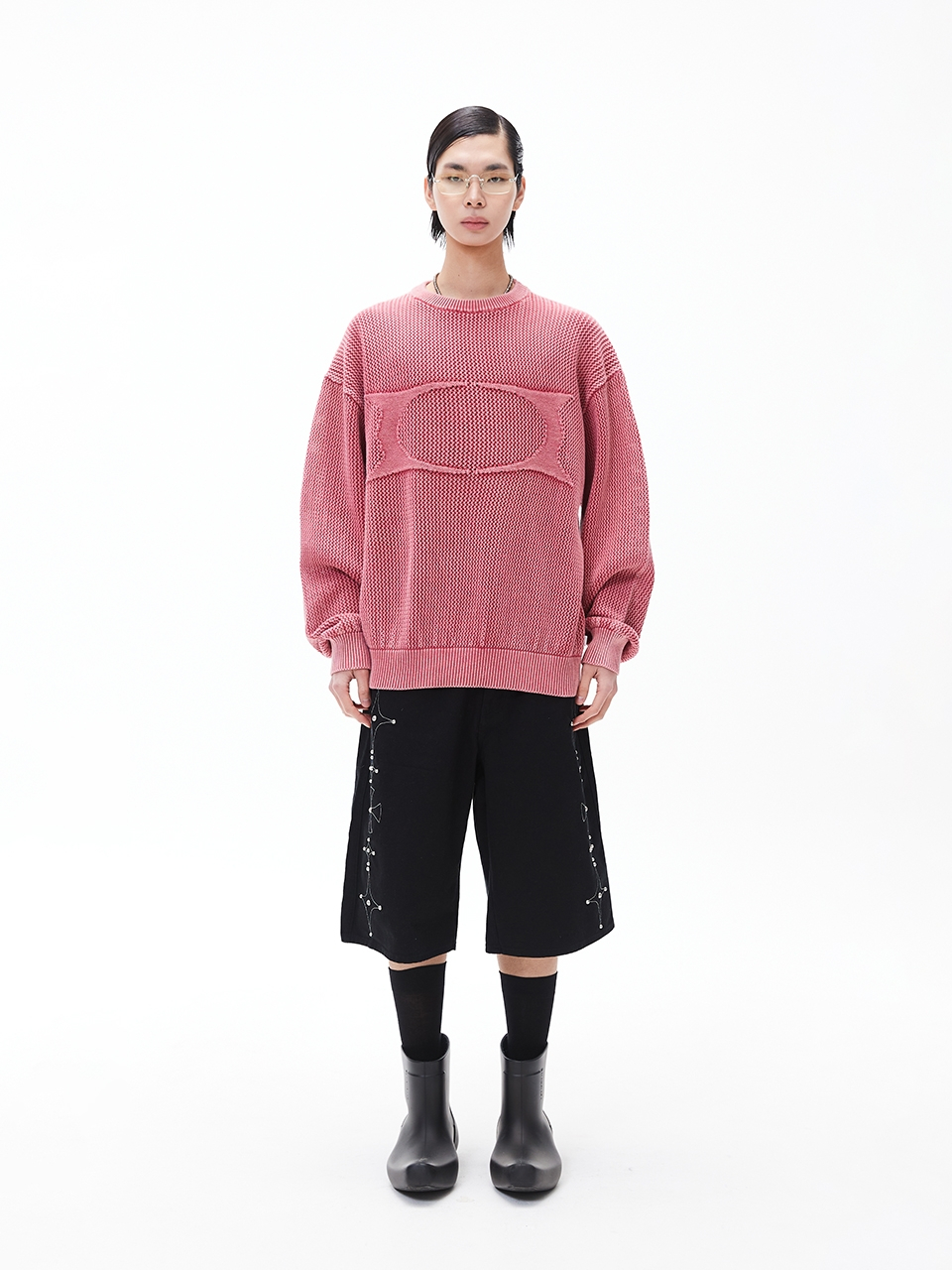 크리틱(CRITIC) GOTHIC TWILL BERMUDA PANTS BLACK - 사이즈 크리틱(CRITIC) GOTHIC TWILL BERMUDA PANTS BLACK - 사이즈