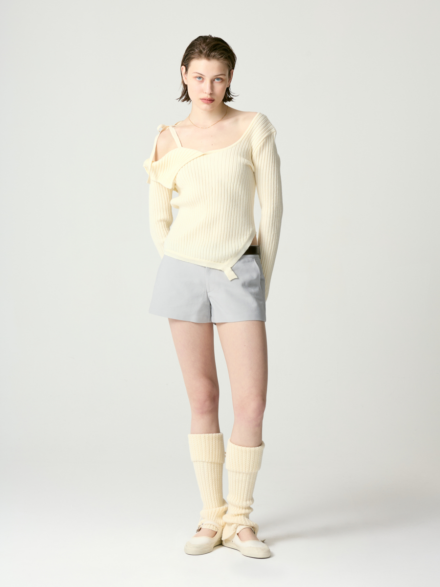 MUSINSA | GLOWNY ISA ASYMMETRICAL KNIT TOP (CREAM)