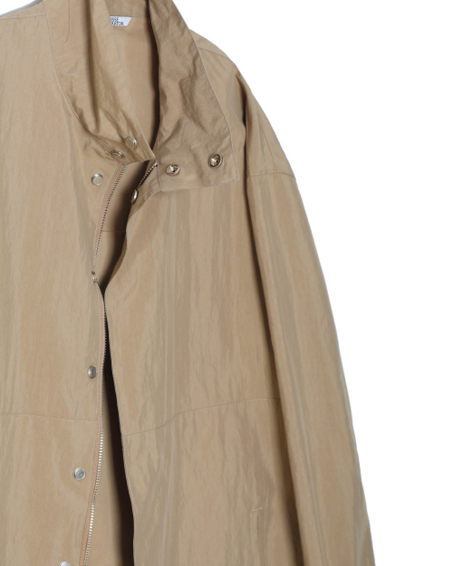Куртка с высоким воротником beige