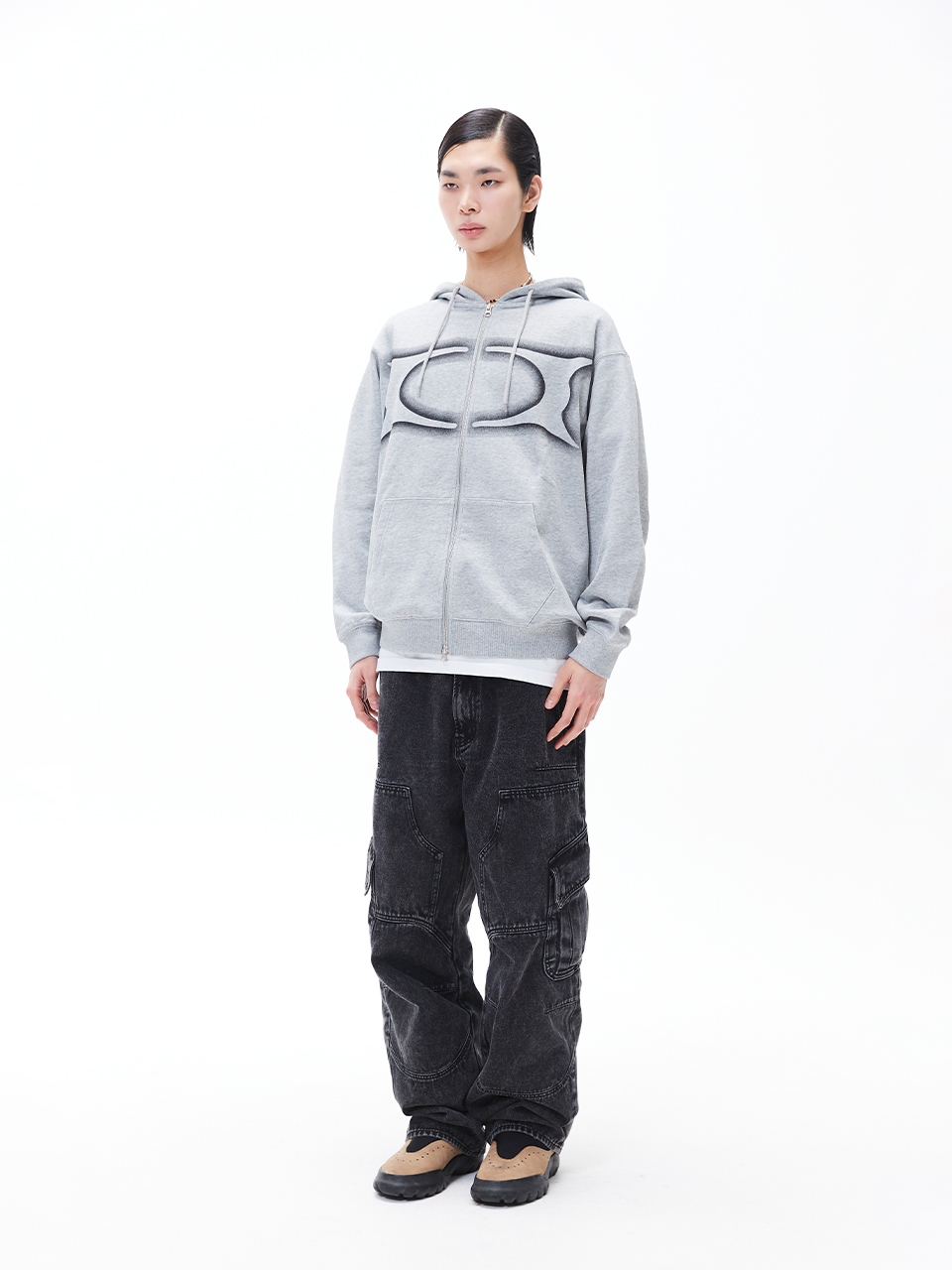 【CRITIC】BASIC WORMHOLE SWEATSHIRT MUSINSA | CRITIC BASIC WORMHOLE SWEATSHIRT BLACK