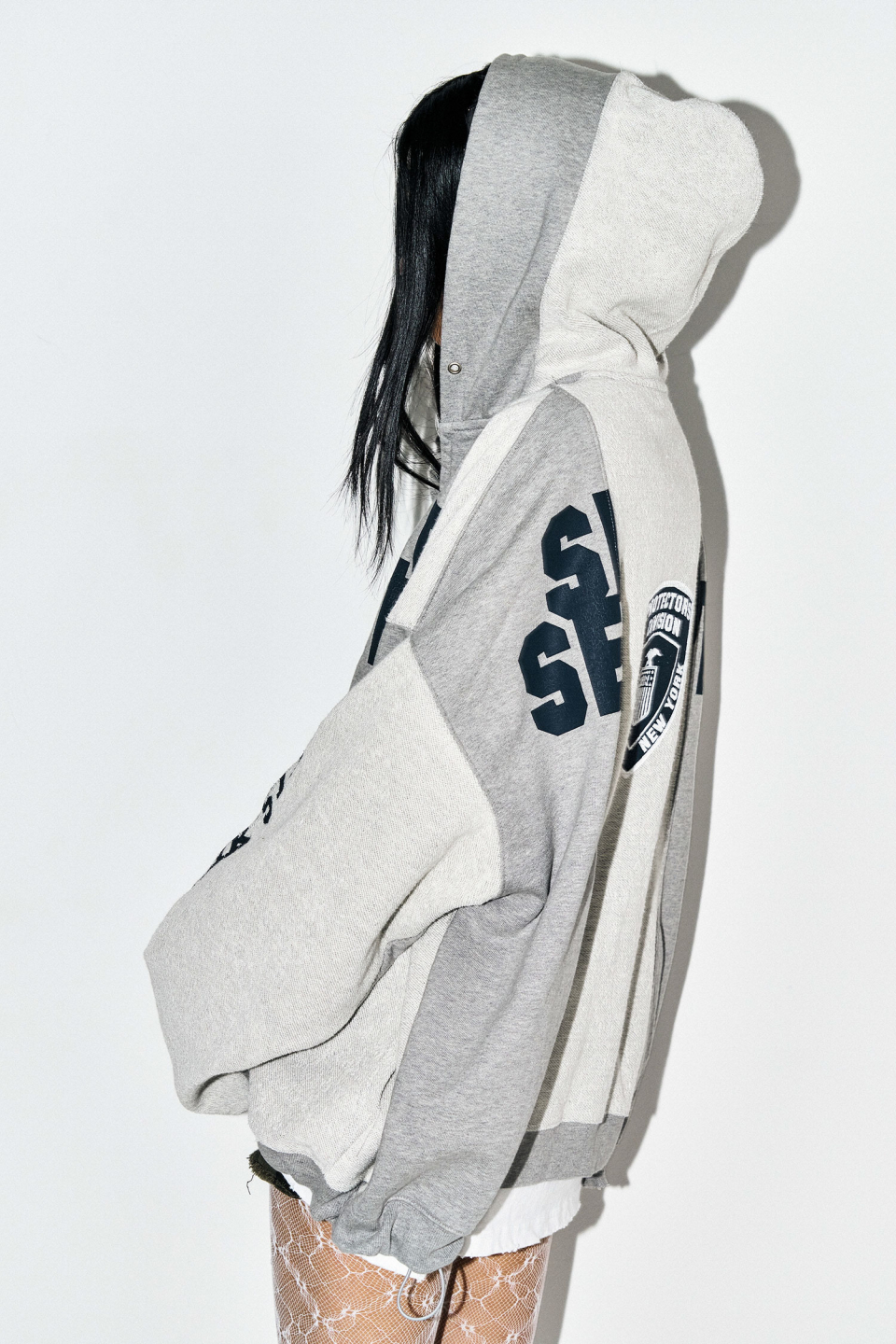 스키즘 인듀싱(SCHISM INDUCING) FAKE REWORKED ZIP HOODIE
