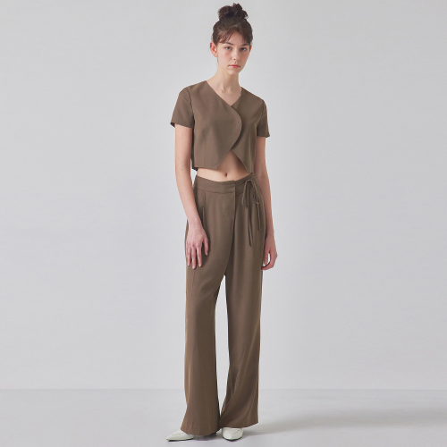 STRAPPY TWO TUCK WIDE SLACKS_T416BT702