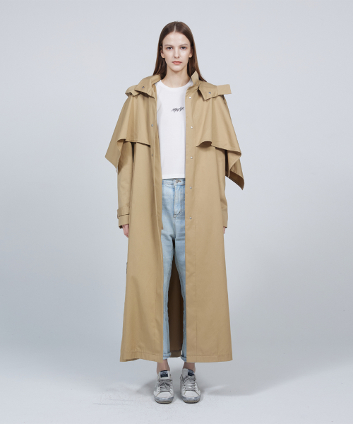 Back pleats long trench coat