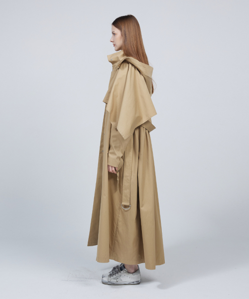 Back pleats long trench coat