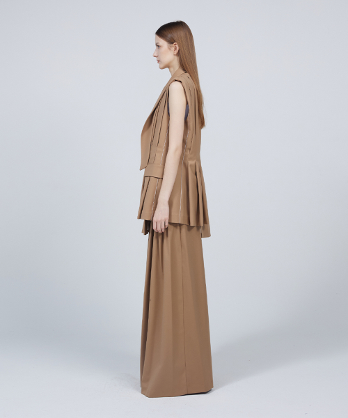 Signature unbalance pin tuck flare slacks