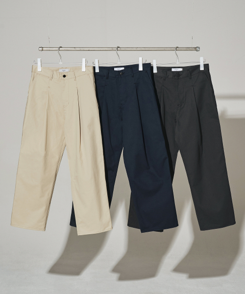 Deep One Tuck Chino Pants [3 Colors]