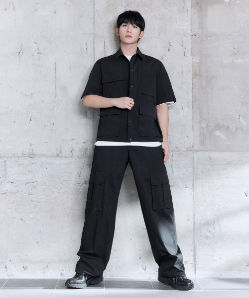 Out Pocket Short-Sleeved Shirt - 2 color MYWS3141
