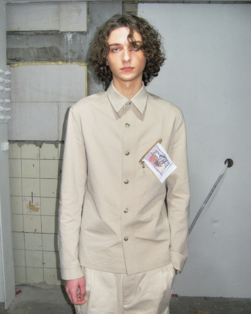 COTTON ZIPPER SHIRTS (BEIGE)