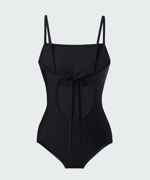 WOMENS BACK STRING ONEPIECE SWIMSUIT [BLACK]