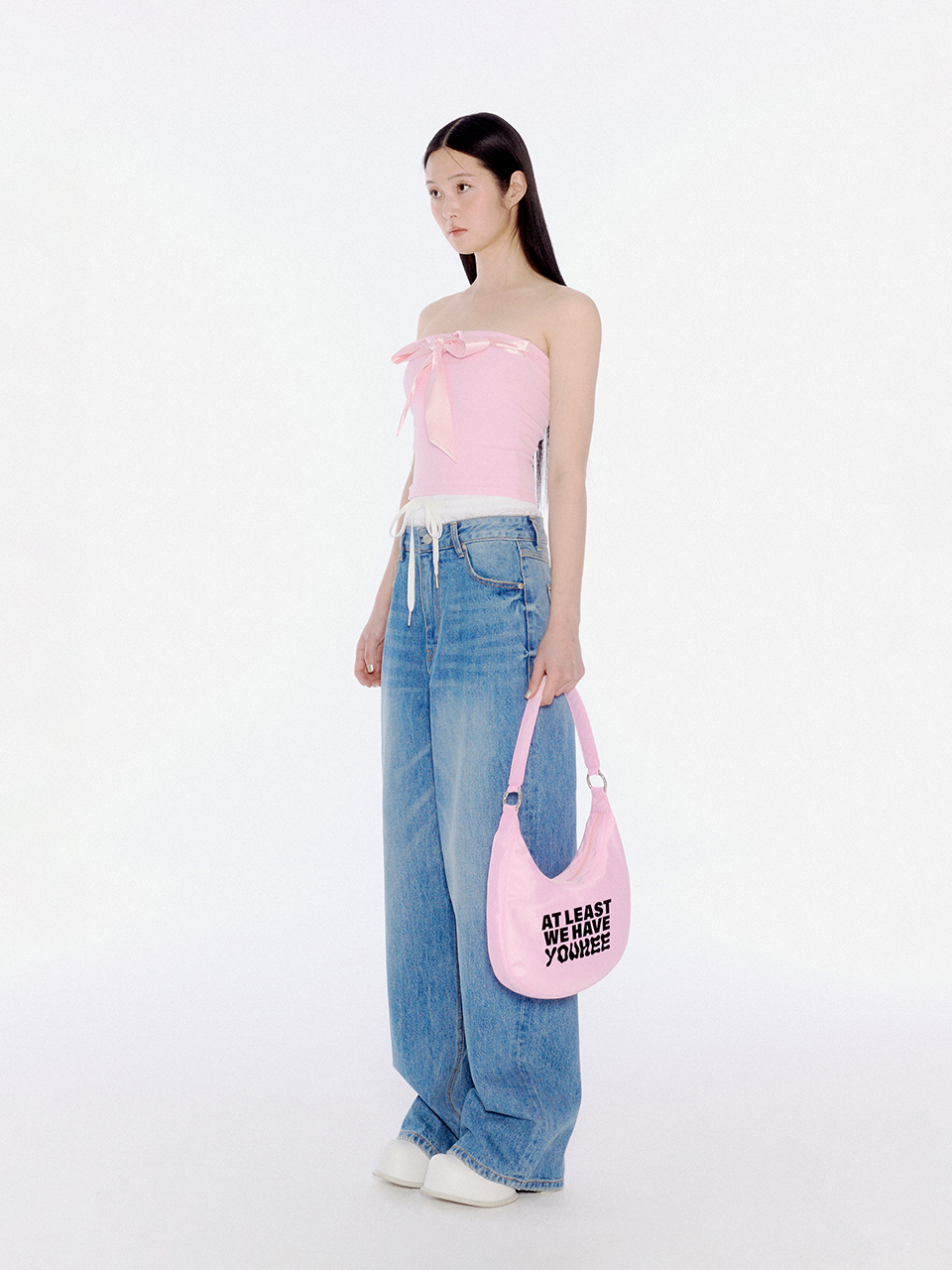 MUSINSA公式 | YOUHEE YOUHEE LETTERING HOBO BAG PINK