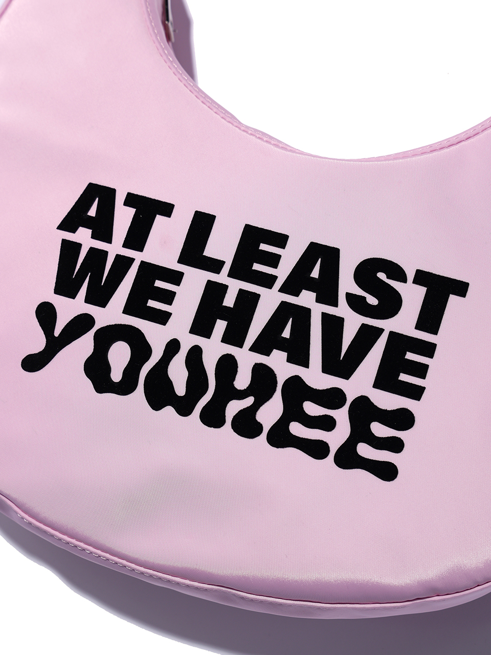 ショルダーバッグ・ポシェット [YOUHEE] LETTERING HOBO BAG [PINK] YOUHEE LETTERING HOBO BAG PINK - メルカリ
