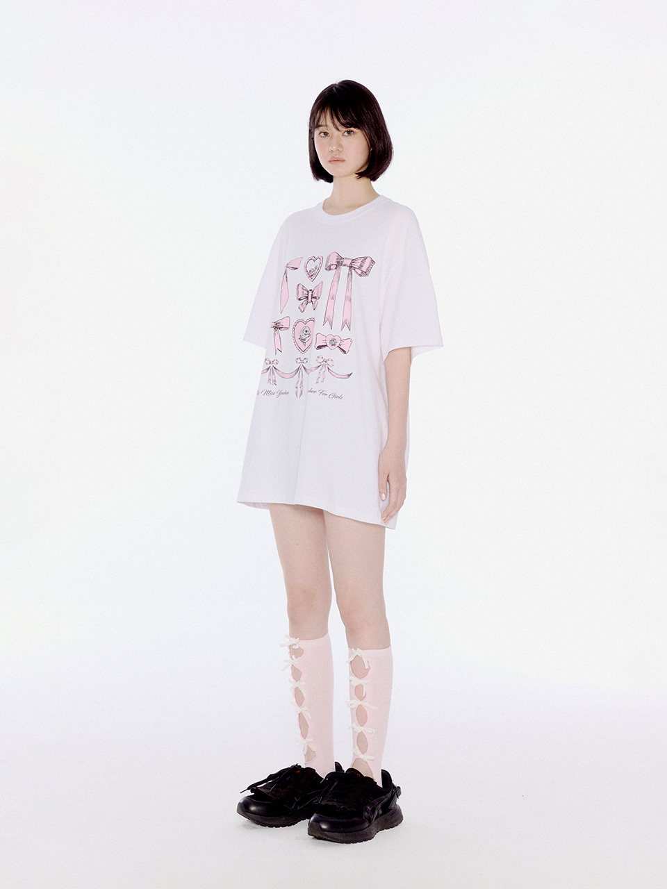 [YOUHEE] RIBBON GRAPHIC T-SHIRTS WHITE ★新商品★ MUSINSA | YOUHEE RIBBON GRAPHIC T-SHIRTS WHITE