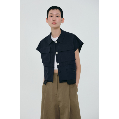 Layered Pocket Vest_RQVAS24506NYX