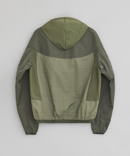DETACHABLE WINDBREAKER OLIVE