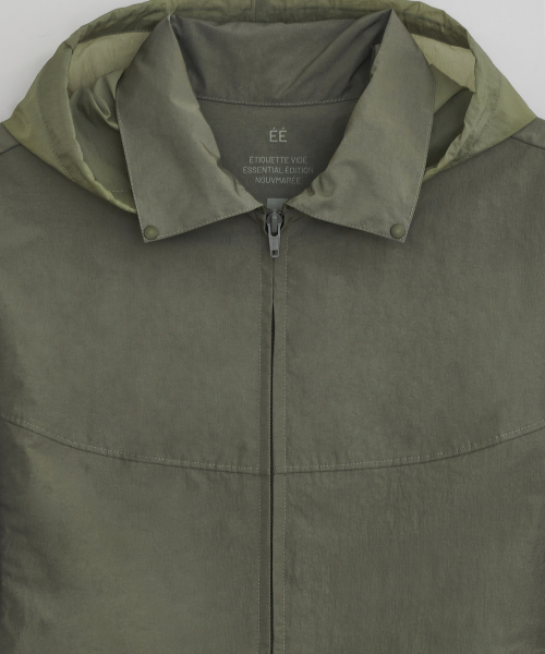 DETACHABLE WINDBREAKER OLIVE